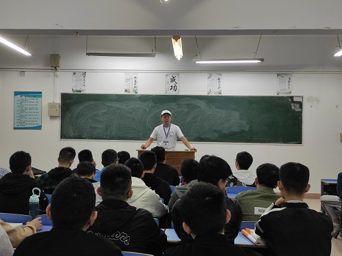 说明: 55A3EB6398CE8FBCA738A2E32F89205A